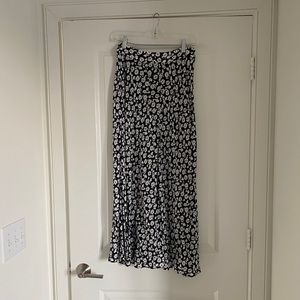 Zara Flora Midi Skirt Size S